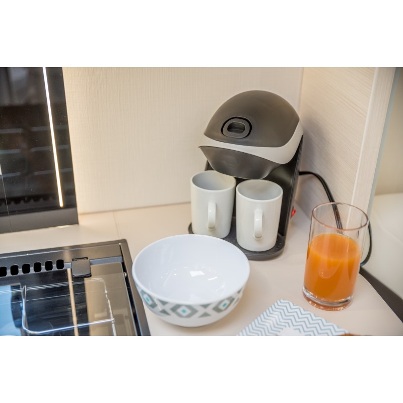 Cafetière électrique 12 Volts Modèle 2 tasses 086153